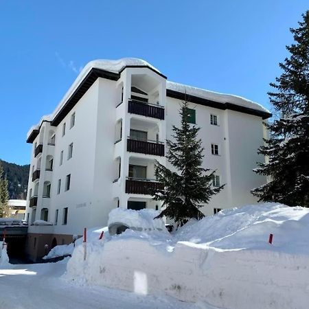 Ferienwohnung Gian, Zentral Mit Garagenstellplatz Давос Екстериор снимка