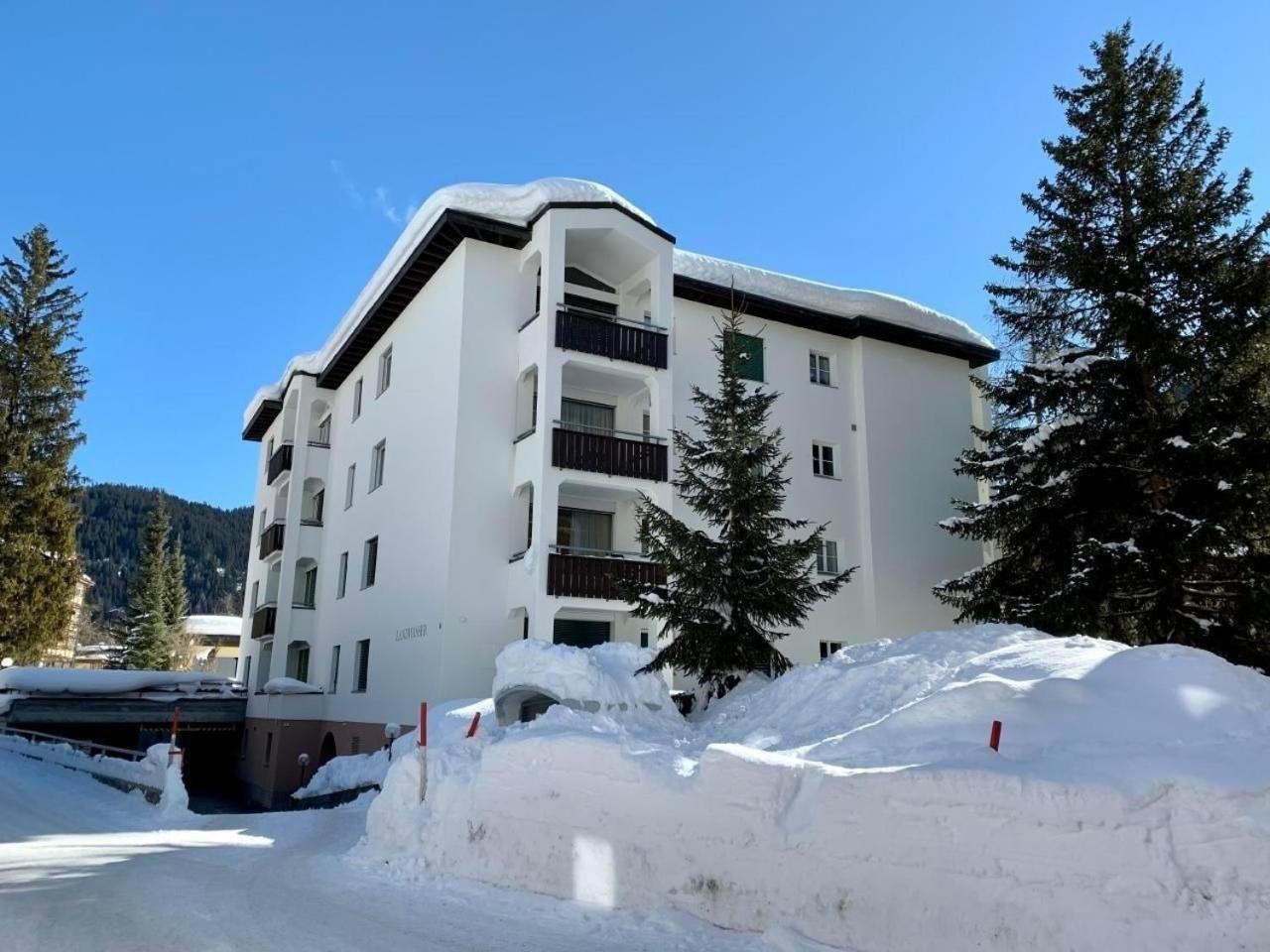 Ferienwohnung Gian, Zentral Mit Garagenstellplatz Давос Екстериор снимка